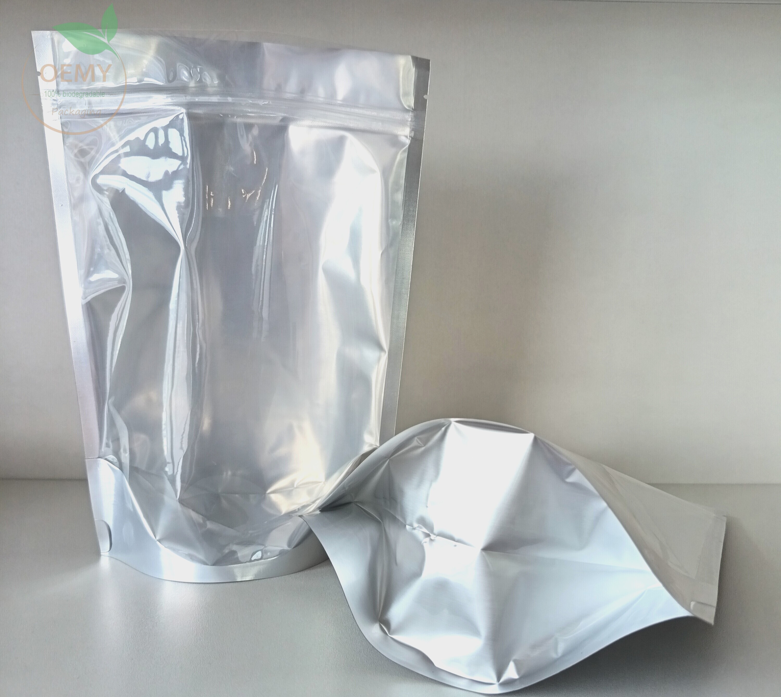 Recyclable translucent stand-up zipper bag