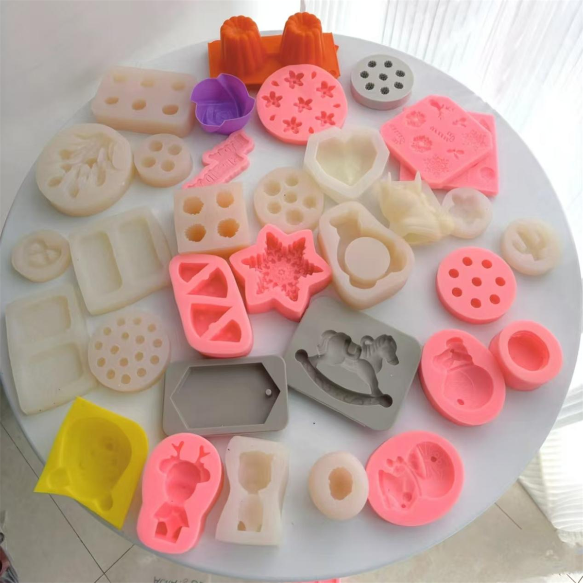 Choose different hardness according to mold size