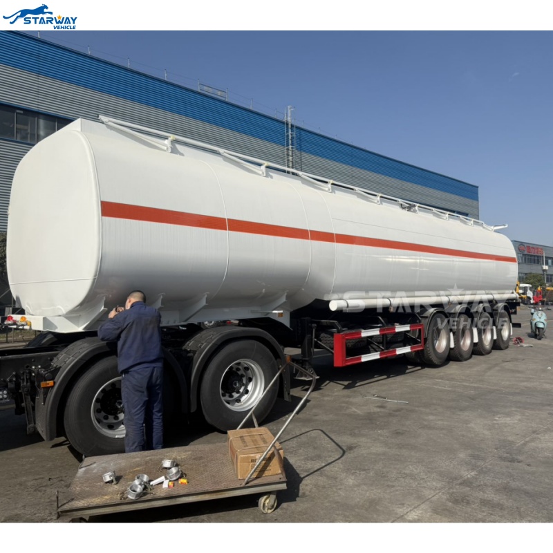 Remorque-citerne à 4 essieux de 65 000 litres