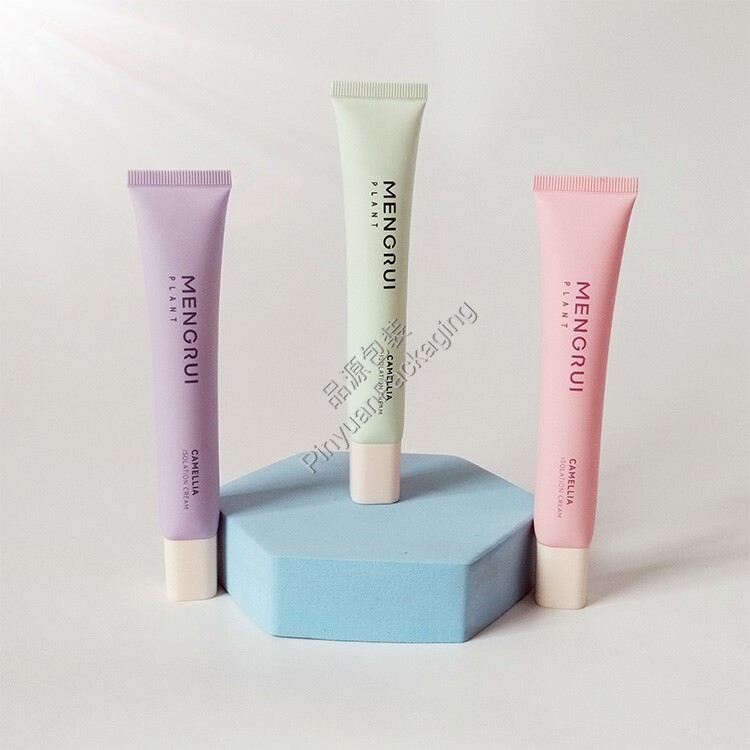 D22 30ml Isolation Cream PE Cosmetic Tube with Rectangular Screw Cap