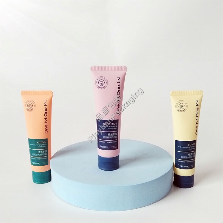 D30 60ml Hand Cream PE Cosmetic Tube with Green Flip-top Cap
