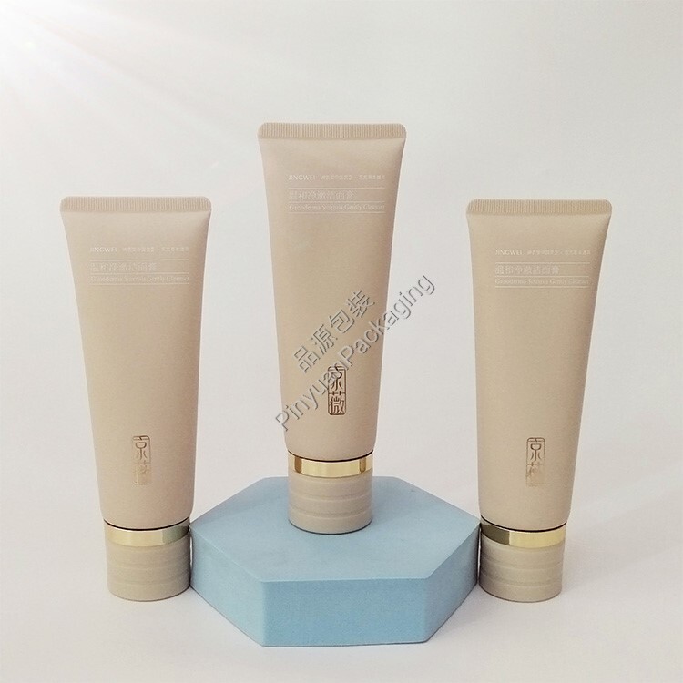 D40 120ml Facial Cleanser PE Cosmetic Tube Cylindrical Cap with a Metal Band