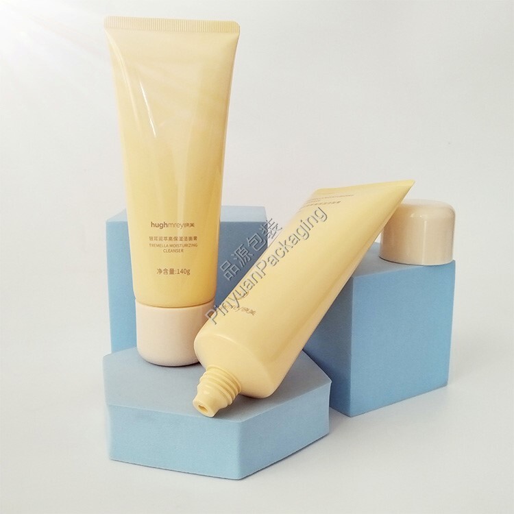 D45 140ml Facial Cleanser PE Cosmetic Tube with a Large Round Cap