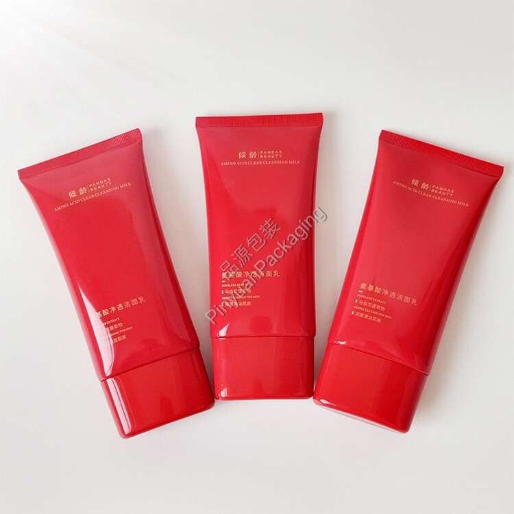 D50 120ml Facial Cleanser PE Cosmetic Tube with Oval Red Cap