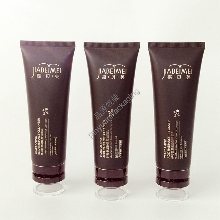 D40 100ml Facial Cleanser Black PE Cosmetic Tube with Acrylic Flip-top Cap