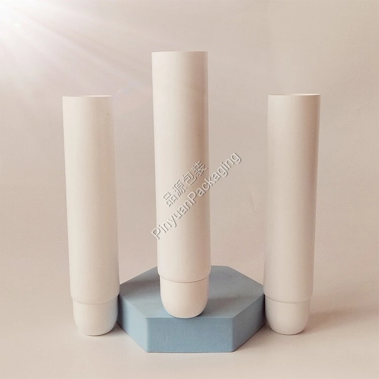 D40 150ml Skincare Lotion PE Cosmetic Tube with 3 Rollers Ball Cap