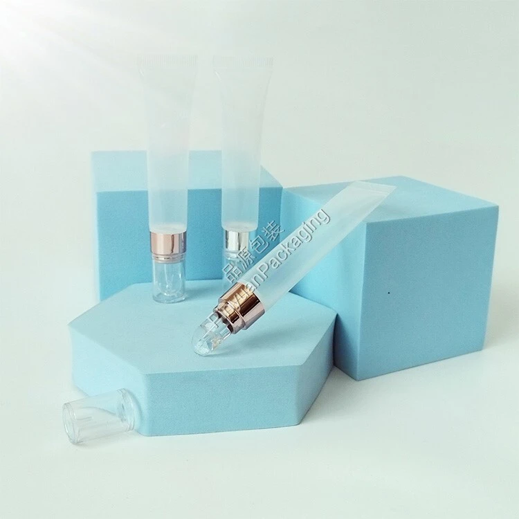 D19 15ml Lip Balm Eye Cream PE Transparent Cosmetic Tube with Soft Silicone Applicator