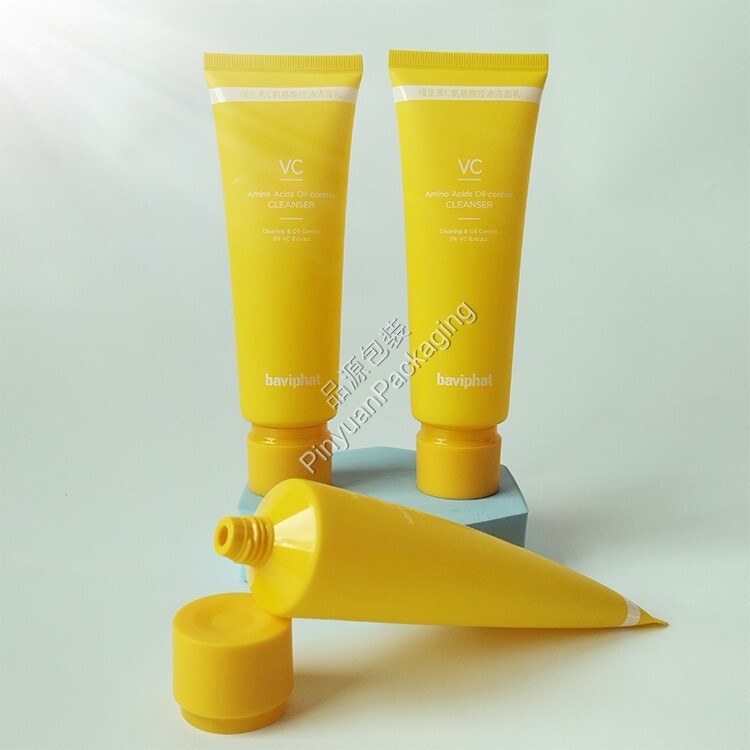 D40 100ml Facial Cleanser PE Cosmetic Tube with Yellow Screw Cap