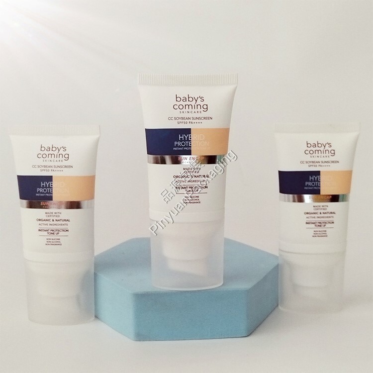 D35 30ml Sunscreen Cream 5-Layer PE Cosmetic Tube with Oval Pump Cap