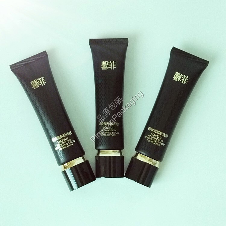 D25 30ml Makeup Foundation PE Cosmetic Tube with Oval Screw Cap