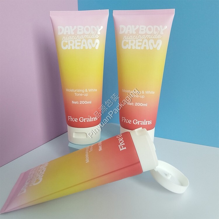 D50 200ml Body Cream PE Cosmetic Tube with Flip-top Cap