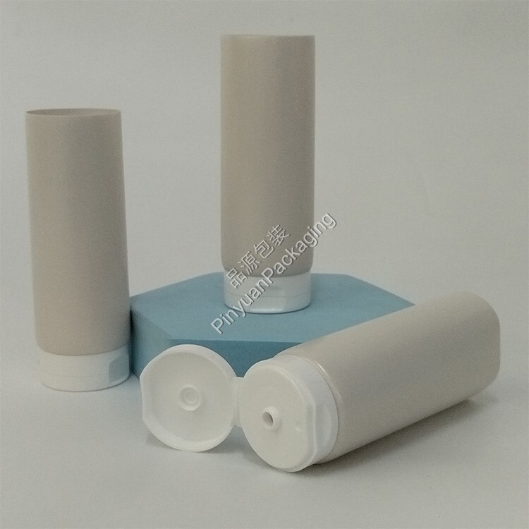 D40 70ml Skincare Cream Pearl-Effect PE Cosmetic Tube with Flip-top Cap