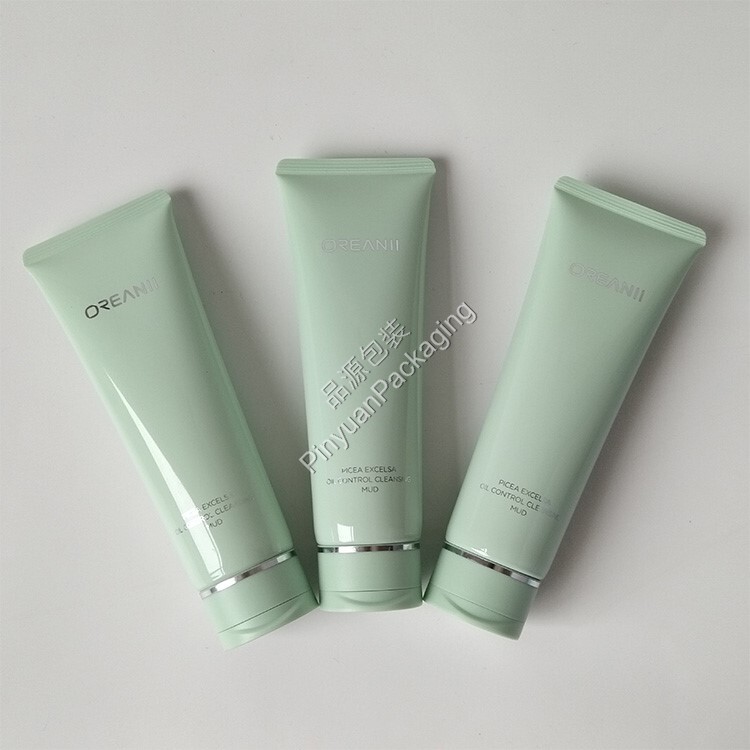D40 100ml Facial Cleanser Lotion PE Cosmetic Tube with Flip-top Cap