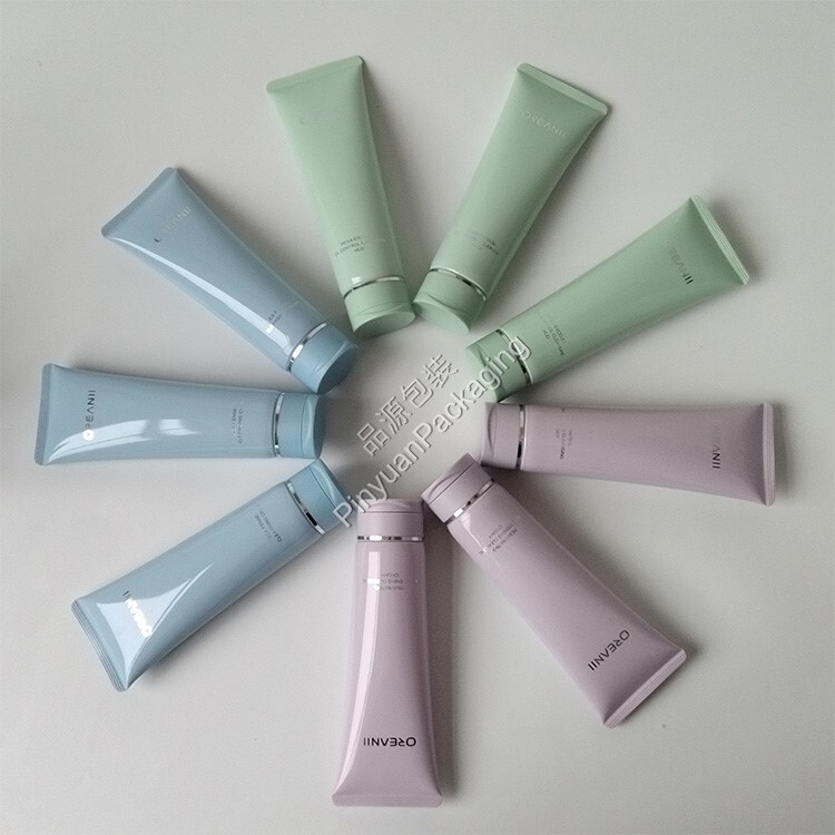 D40 100ml Facial Cleanser Lotion PE Cosmetic Tube with Flip-top Cap