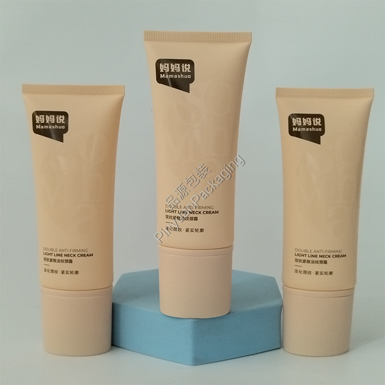 D40 100ml Neck Cream PE Cosmetic Tube with Stainless Steel Single Roller Applicator