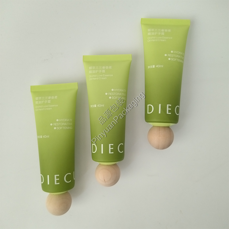 D30 40ml Hand Cream PE Cosmetic Tube with Wooden Ball Screw Cap