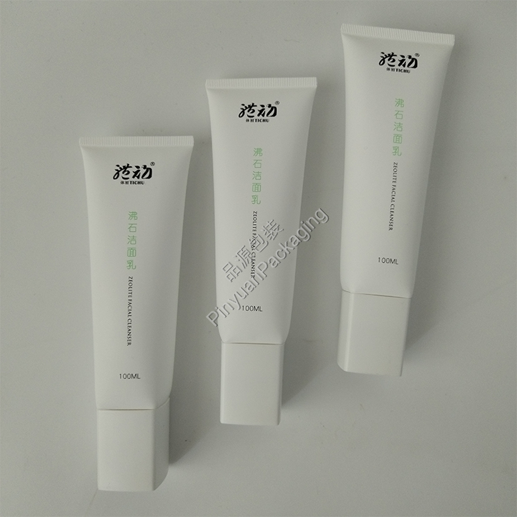 D40 100ml Facial Cleanser PE Cosmetic Tube with Square Screw Cap