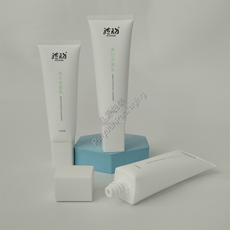 D40 100ml Facial Cleanser PE Cosmetic Tube with Square Screw Cap