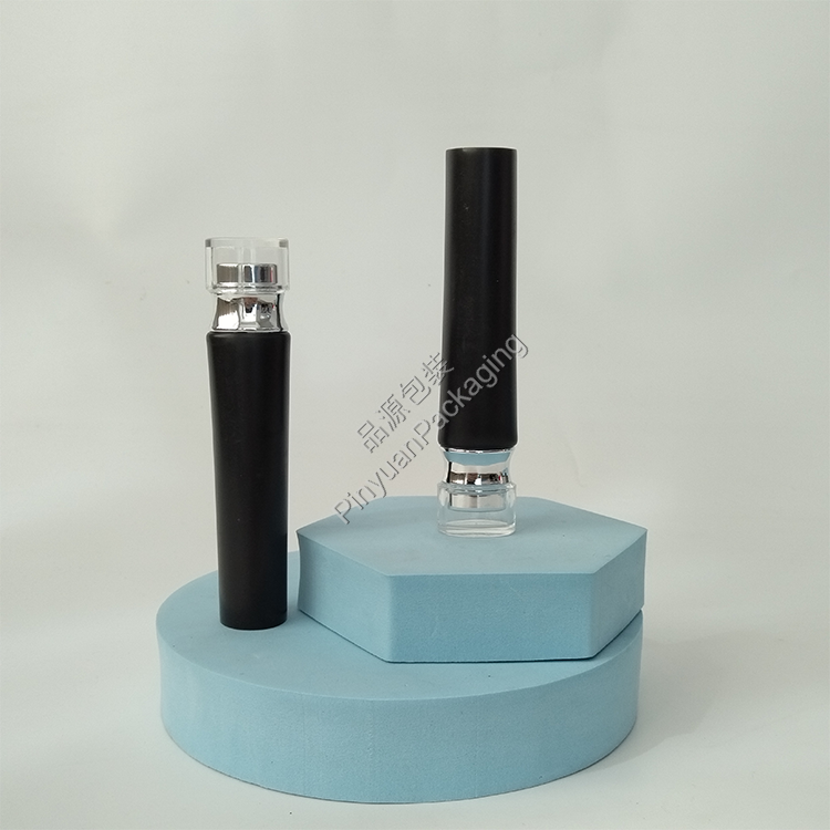 D25 35ml Skincare Lotion PE Cosmetic Tube with Oval Acrylic Srew Cap