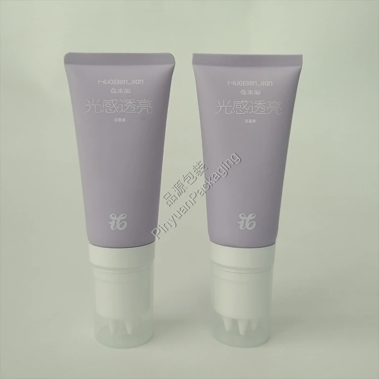 D40 80g Facial Cleanser PE Cosmetic Tube with Multi-point Massage Applicator Cap