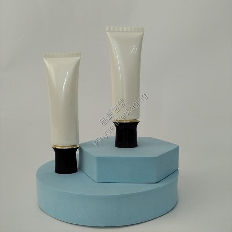 D30 60ml Skincare Lotion Pearlescent White PE Cosmetic Tube with Cute Screw Cap