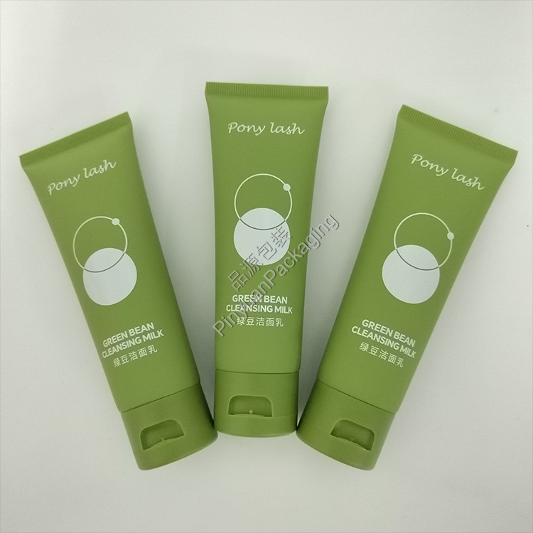 D35 80ml Facial Cleanser Cute PE Cosmetic Tube with Green Flip-top Cap
