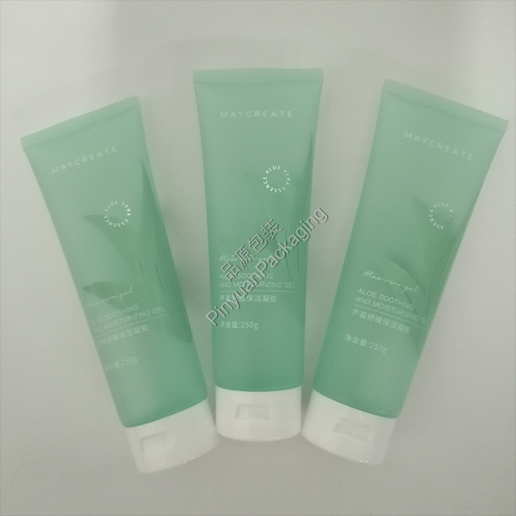 D50 250g Skincare Gel Translucent PE Cosmetic Tube with White Flip-top Cap