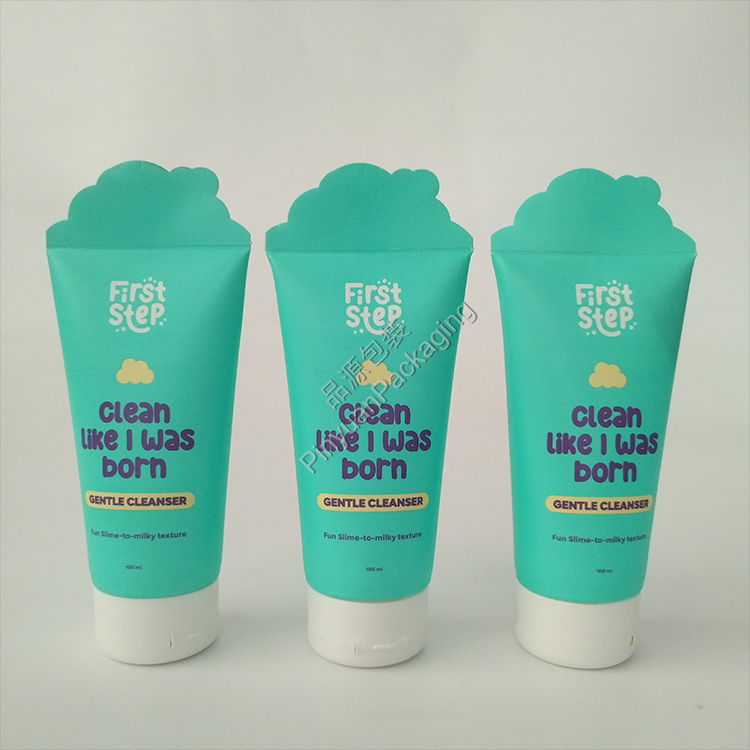 D40 100ml Facial Cleanser PBL Cosmetic Tube with Curved Flip-top Cap