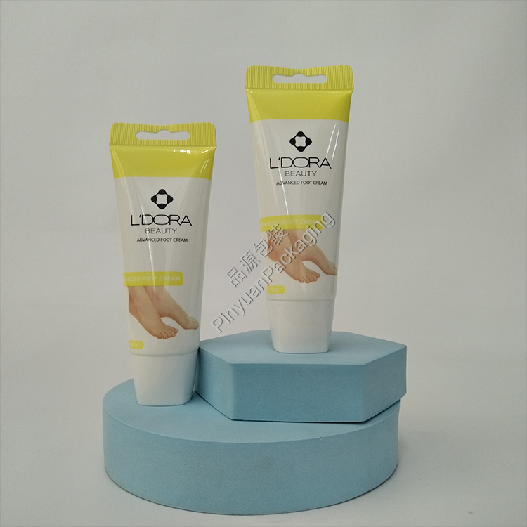 D40 100g Beauty Foot Cream PE Cosmetic Tube with Cute Screw Cap