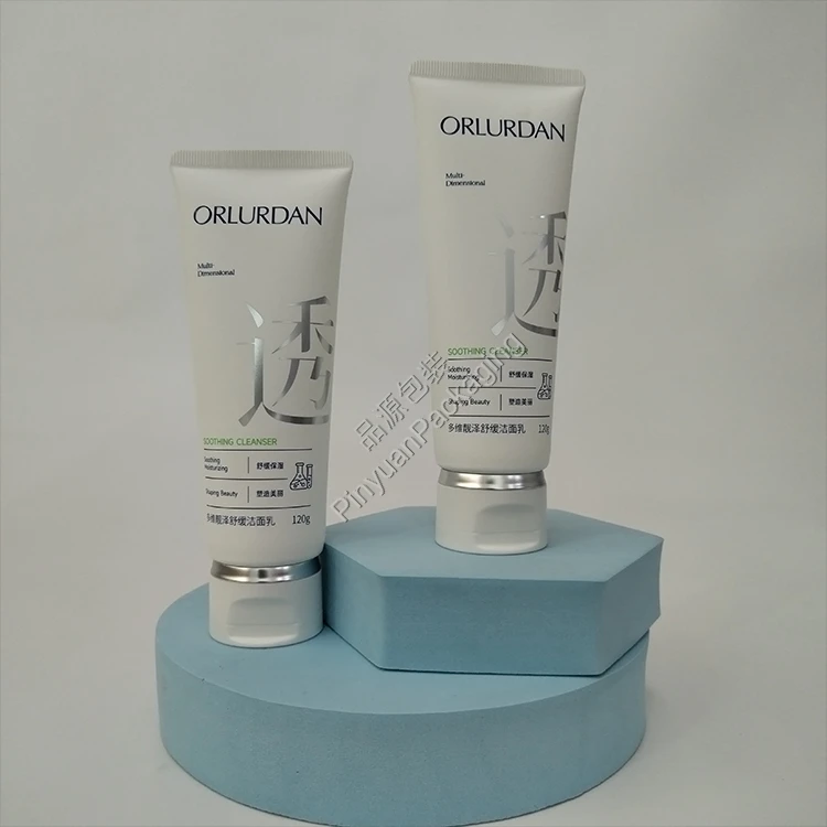 D40 100ml Facial Cleanser PE Cosmetic Tube Flip-top Cap (Soft Touch Effect) with Metal Circle