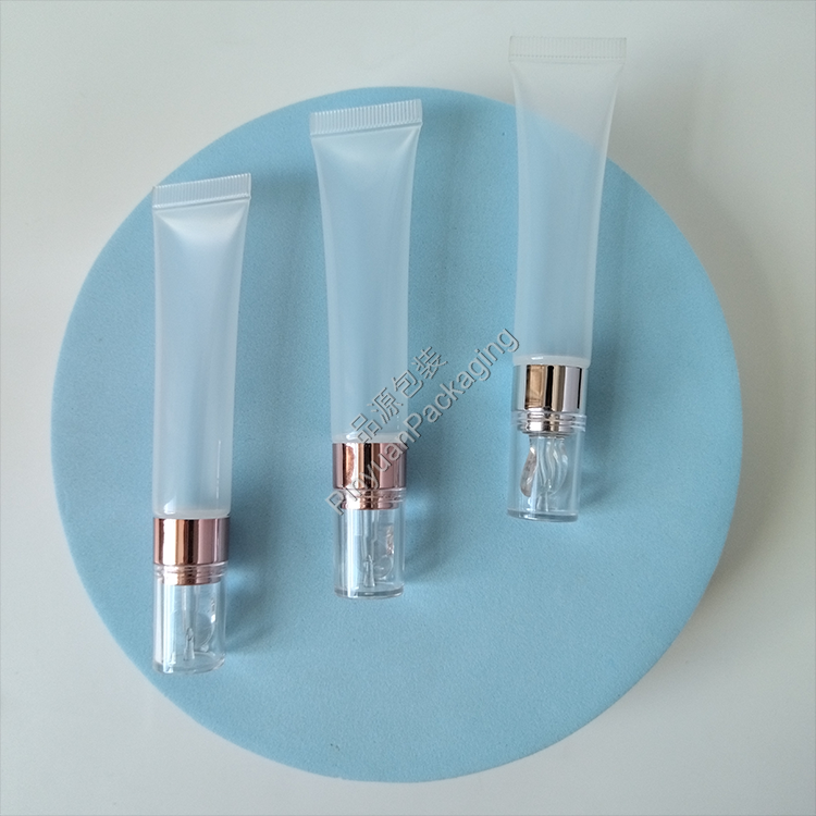 D19 15ml Lip Balm Eye Cream PE Transparent Cosmetic Tube with Soft Silicone Applicator