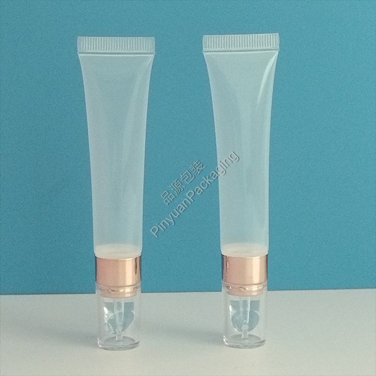 D19 15ml Lip Balm Eye Cream PE Transparent Cosmetic Tube with Soft Silicone Applicator