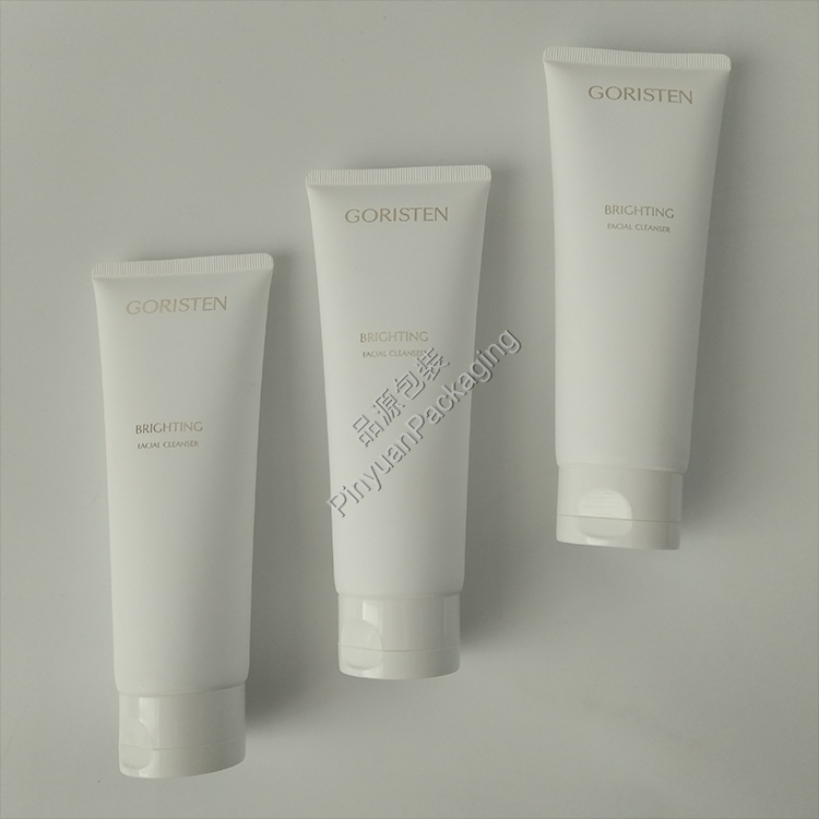 D45 130g Facial Cleanser White PE Cosmetic Tube Flip-top Cap with Six-petal Dispensing hole