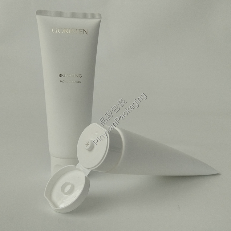 D45 130g Facial Cleanser White PE Cosmetic Tube Flip-top Cap with Six-petal Dispensing hole
