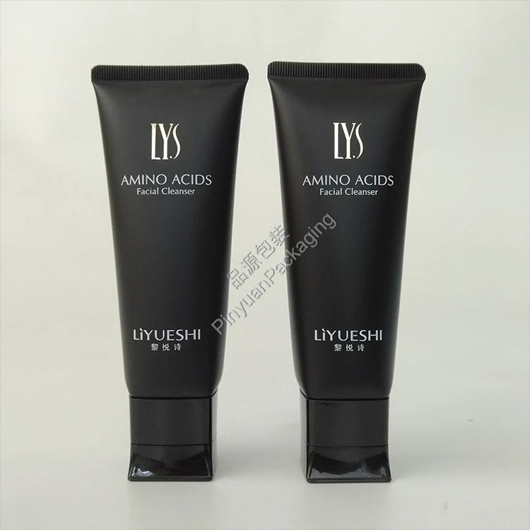 D40 100g Facial Cleanser Black PE Cosmetic Tube with Square Flip-top Cap
