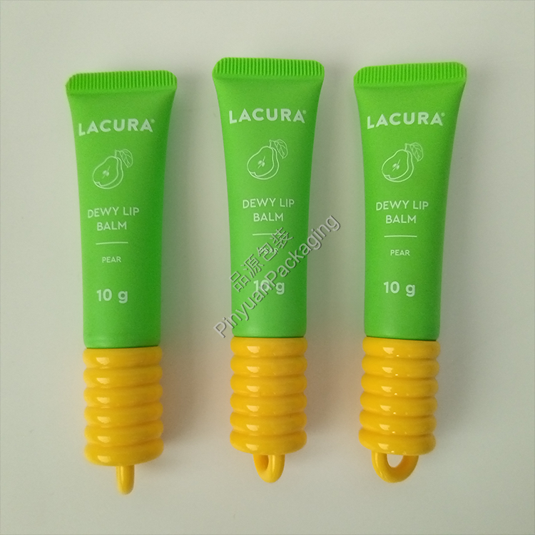 D19 10g Lip Balm Green PE Cosmetic Tube with Yellow Cute Round Screw Cap