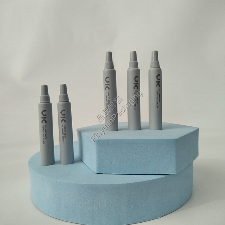D13 3g Skin Tone-up Cream Grey PE Cosmetic Tube with Nozzle Screw Cap