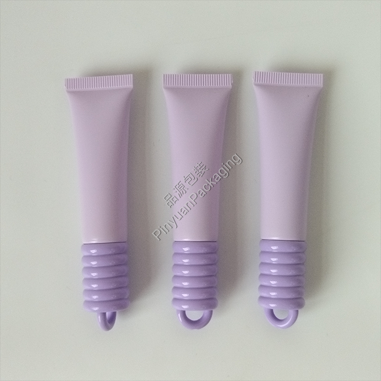 D19 10ml Lip Balm Massage Cream Purple PE Cosmetic Tube with Cute Round Screw Cap