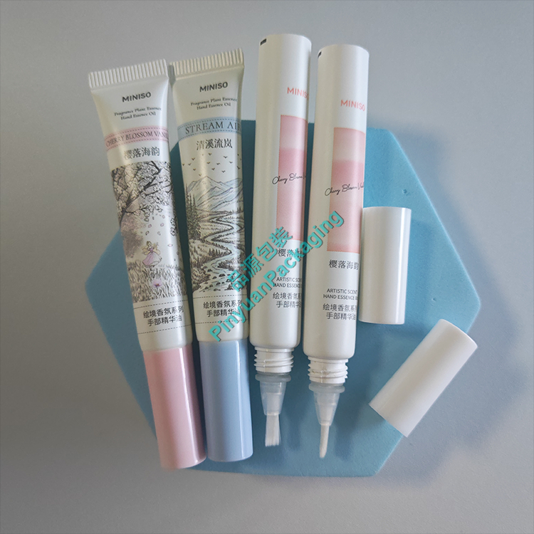 D16 10ml Hand Essence Oil PBL Cosmetic Tube with Long Thin Brush Applicator