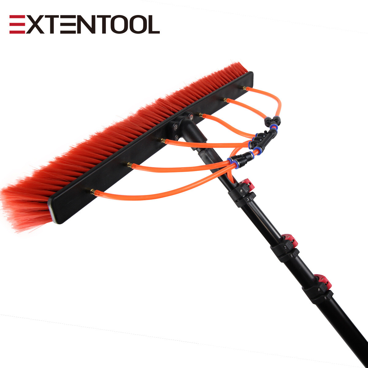 Photovoltaic manual water spray brush