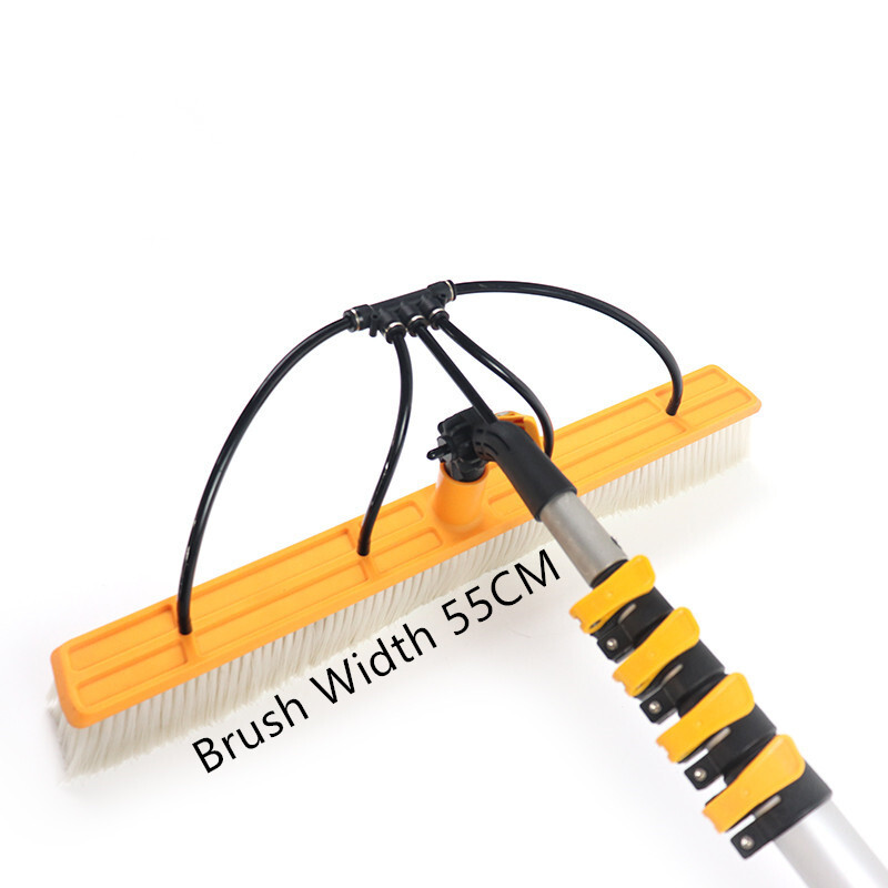 Photovoltaic manual water spray brush