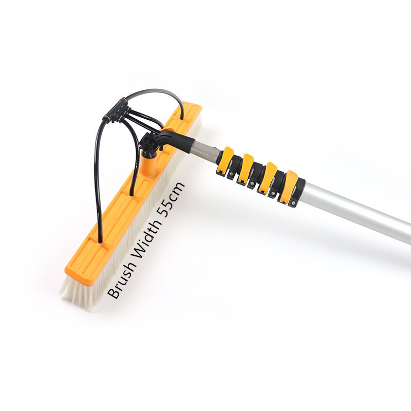 Photovoltaic manual water spray brush