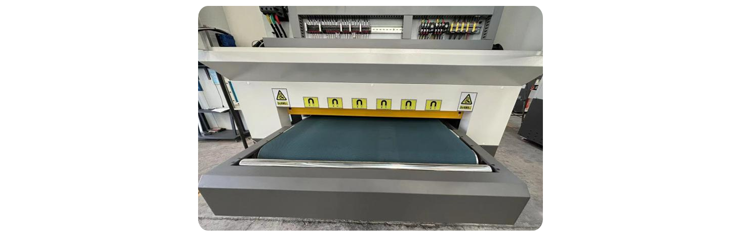 Conveyor belt.png Conveyor belt.png