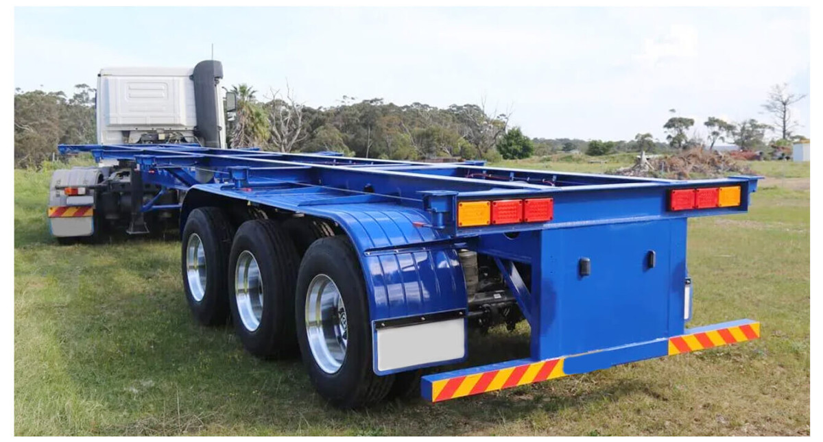 3 axles 40ft skeleton trailer (2).jpg