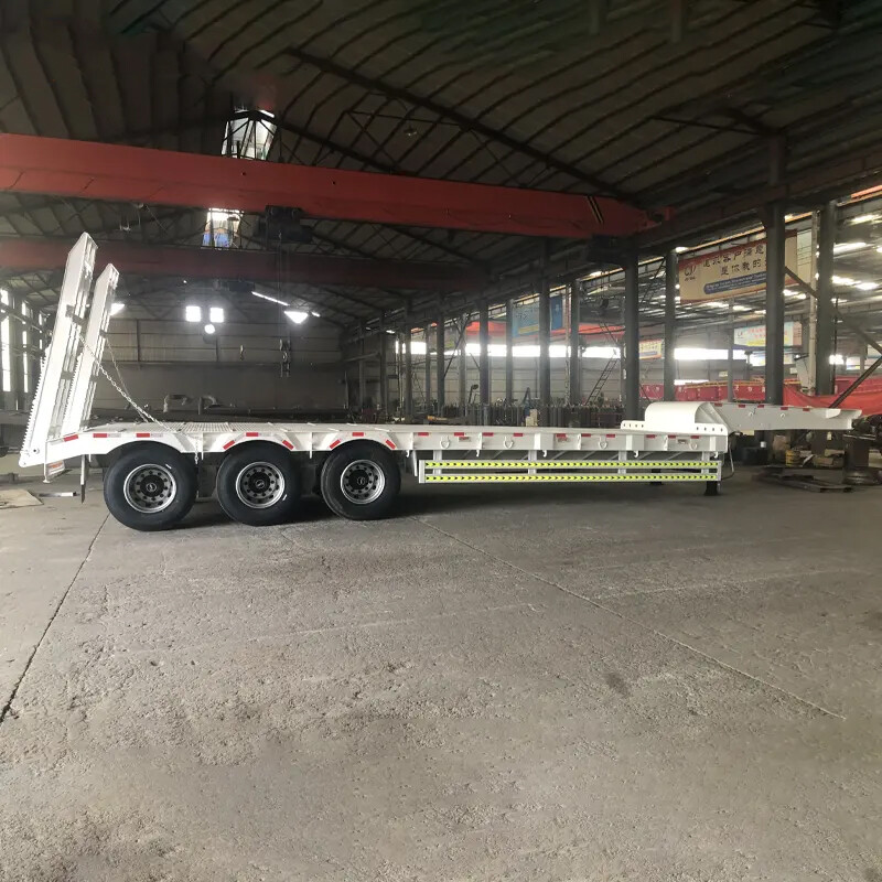 3 Axles 80 Tons Low Bed Truck Semi Trailer