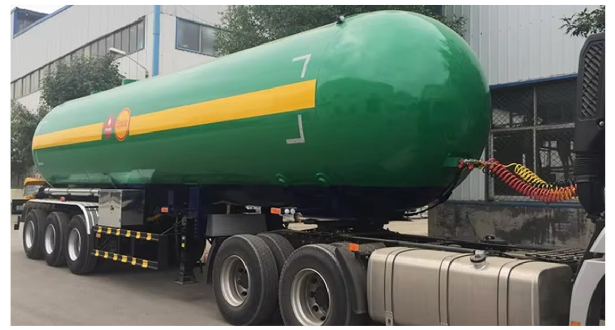 3 axle lpg gas tanker trailer (2).jpg