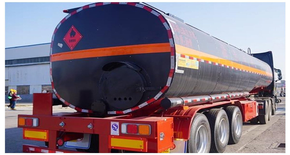 liquid asphalt tanker trailer (2).jpg