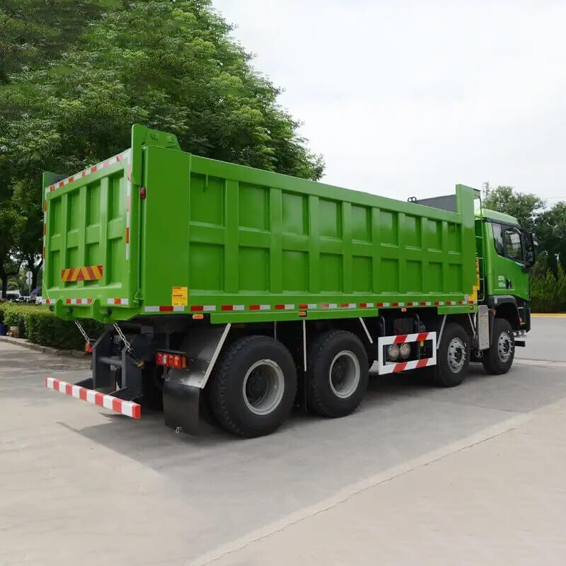 Shacman X3000 8×4 Square Shape End Tipper Truck