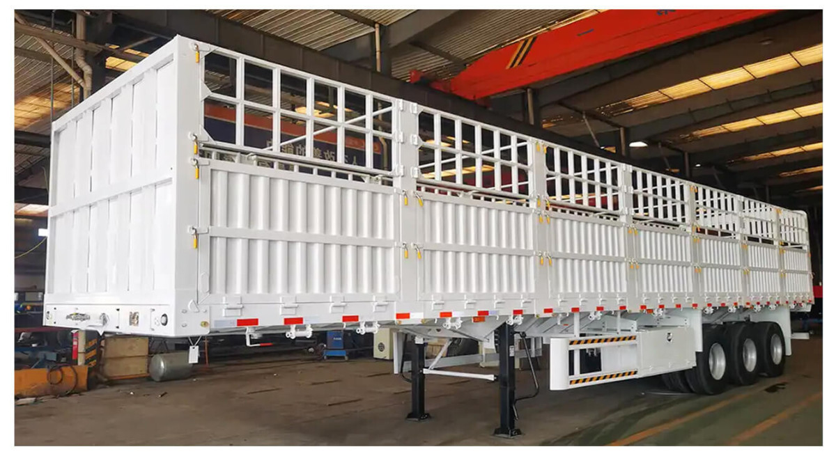 60 ton fence cargo trailer (3).jpg