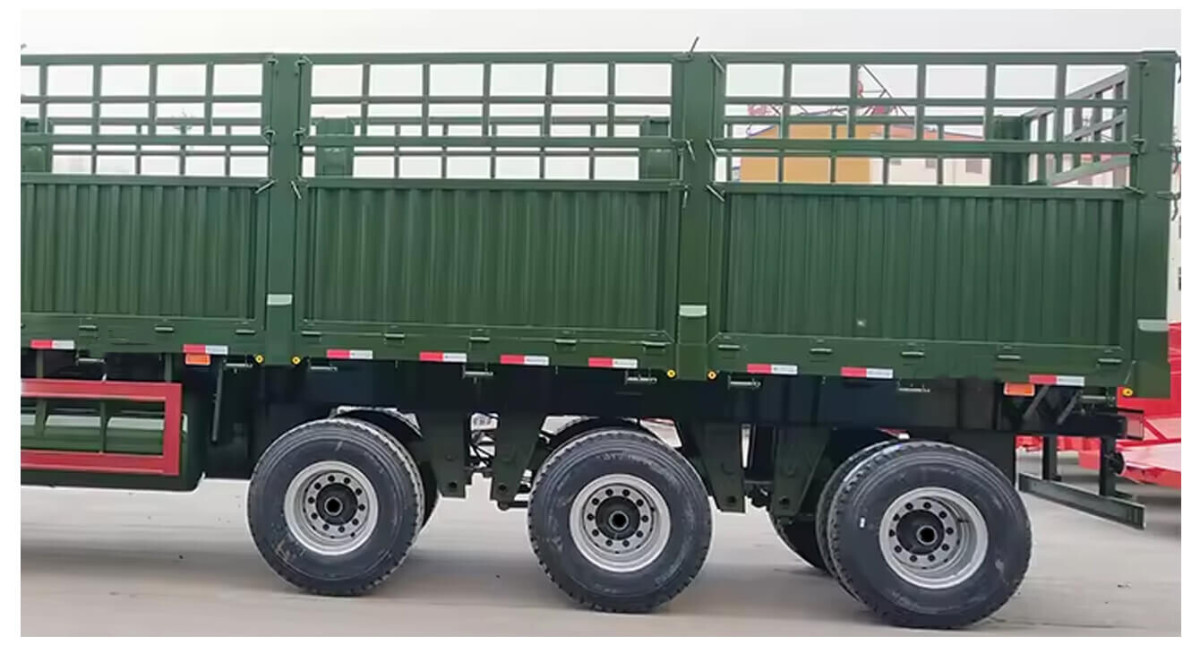 3 axle flatbed trailer (2).jpg
